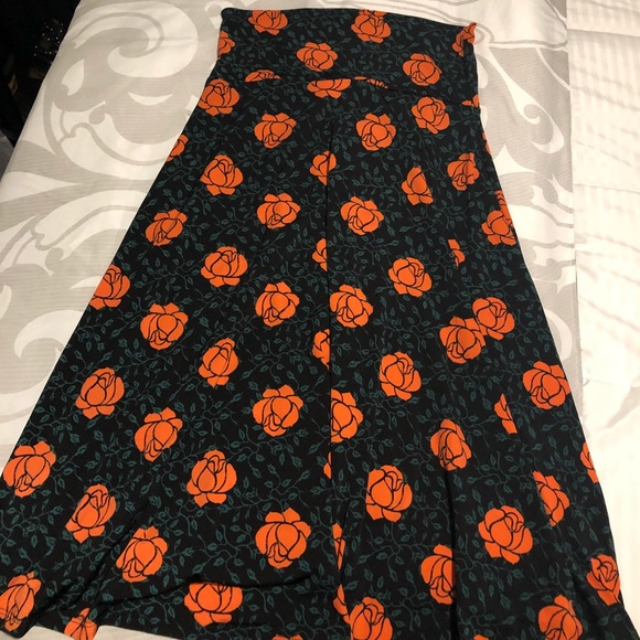 Xs lularoe Azure - Picture 1 of 1